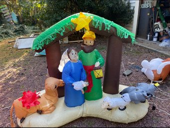 TESTED WORKING- Christmas Nativity Scene Inflatable 1