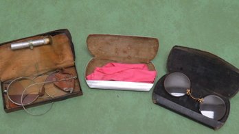 Lot Of Antique Eye Glasses & Cases