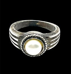Vintage Retro Style Pearl Color Ring, Size 8.5