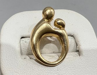 14K Yellow Gold Mother And Child Pendant