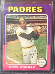 1975 Topps Dave Winfield - M