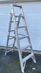 WERNER Jobmaster Step Ladder