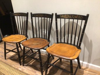 Hitchcock Chairs Lot Of 3