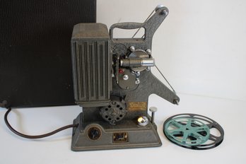 Vintage Keystone Model R-8 8mm Film Projector & No. 628 Keystone Projector Case