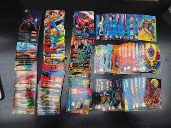 Over 200 Marvel Universe 1994 Trading Cards.   Lot 77