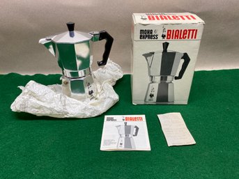 Bialetti Moka Express 6 Stovetop Expresso Maker. Made In Italy. Unused, Brand New In Original Box.