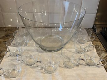 Vintage Crystal Punchbowl And 11 Glasses - Unmarked