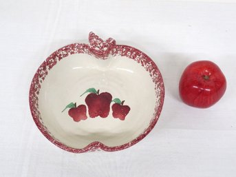 A Neher Pottery Stoneware Apple Tort Shape Baking Dish Dated & Signed 1994