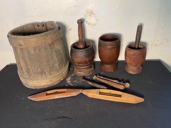 ANTIQUE FIRKIN AND MORTICE AND PESTLE