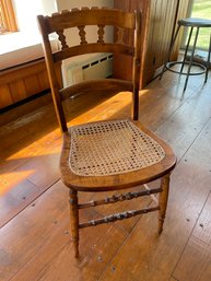 Antique Wicker Seat Side Chair.