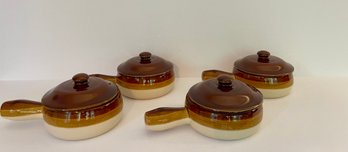 A Set Of 4 Vintage Brown & Tan Stoneware Lidded French Onion Soup Bowls With Handles