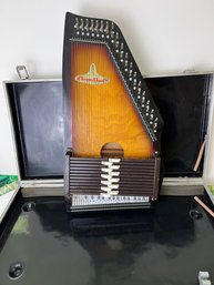 Vintage ChromAharp Auto Harp With Case