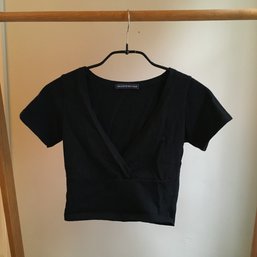 BRANDY MELVILLE, Cotton Jersey Form Fitting V-Neck Short Sleeved Shirt, Black, One Sz, Made In Italy