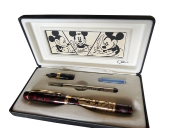 Mickey Mouse Pen Set