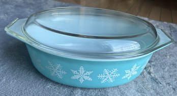 Ultra-Clean 1950s PYREX 'Turquoise Snowflake' 13.5' Casserole Dish- Early MCM