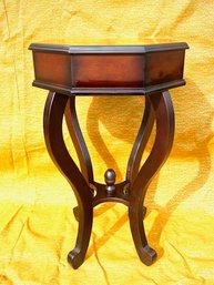 Contemporary Octagon Accent/Lamp Table W/Mahoguny Finish