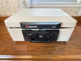 Sentry 1100 Fire Proof Safe With Key