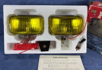 Fog Lamp Set - Automotive NOS