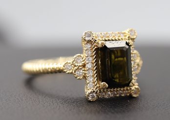 Elegant Emerald & Multi Diamond 14k Yellow Gold Ring