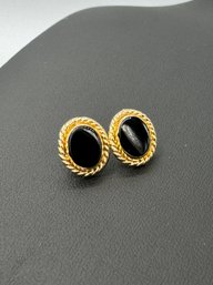 Elegant 14k Yellow Gold Oval Cut Bezel Set Black Onyx Earrings