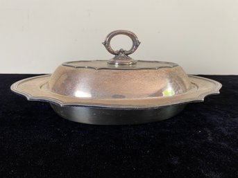 Servicing Dish With Lid
