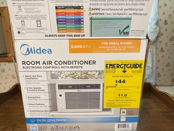 Midea 5000BTU Air Conditioner