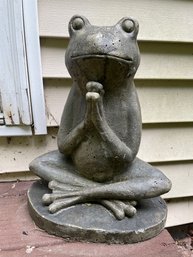 Frog Garden Statue