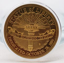 Statue Of Liberty Enlightening The World Medal Token