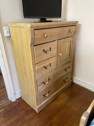 Dresser By Lexington