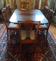 Circa 1940's Double Pedestal Mahogany Duncan Phyfe Style Table With Six Chairs