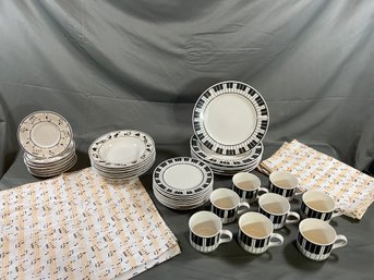 Lynns Stoneware Maestro Pattern Dinnerware