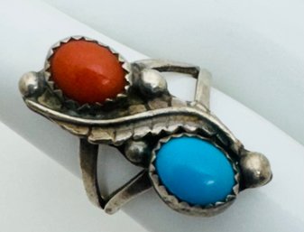 VINTAGE STERLING SILVER TURQUOISE AND CORAL FEATHER RING