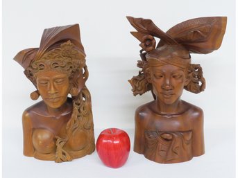 A Pair Of Intricately Carved Balinese Wood Sculptures / Busts Of Native Peoples - One Signed Nese