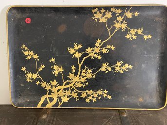LARGE LACQUERED CHINESE TRAY