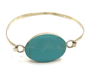 Beautiful ATI Mexican Sterling Silver Turquoise Color Oval Clasp Bracelet