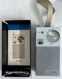 1977 Emerson Deluxe AM/FM Pocket Radio