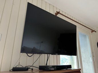 Sony 48 Inch TV With Adjustable Wall Mount
