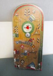 Vintage Bullseye Pinball Game