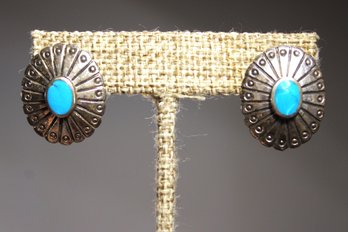 FINE STERLING SILVER AND GENUINE TURQUOISE STONES SOUTHWESTERN