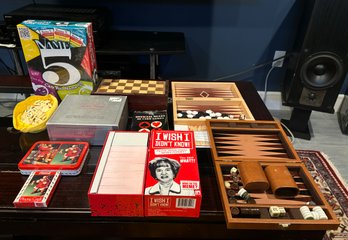 Huge Collection Lot Of 7 Games - I Wish I, Chess, Playing Cards, Name 5, Card Games Book, Backgammon  212/b5