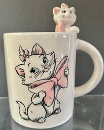 Unused Disney Aristocats Marie Figurine White Kitty Mug Pink Inside 6' H With Figure No Issues