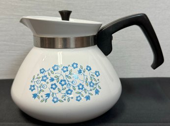 A Corning Ware Corelle Blue Heather P-104 Pattern Tea Pot 6 Cup