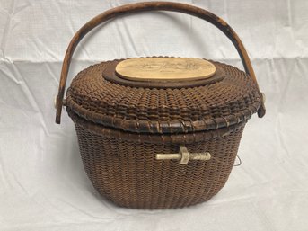 SIGNED Vintage Nantucket Style Basket With Scrimshaw Panel