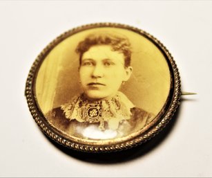 Victorian Photograph Brass Pin Button