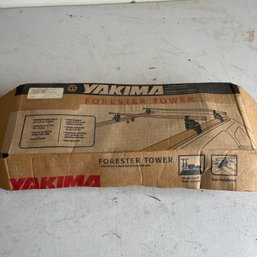 A Yakima Forester Tower Multi-sport Rack System For Subaru Forester