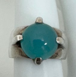 VINTAGE ARTS & CRAFTS STYLE STERLING SILVER BLUE CABOCHON GEMSTONE RING