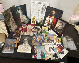 Treasure Lot Of Religious Photos Of Jesus, Cards With Chains Inside, Knights Of Columbus Coin, Saint Book LPE2