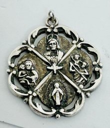 VINTAGE CREED STERLING SILVER CATHOLIC RELIGIOUS 4 WAY MEDAL