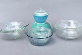 The Pyrex Collection - Including Rare Clear Glass Cinderella Nesting Set