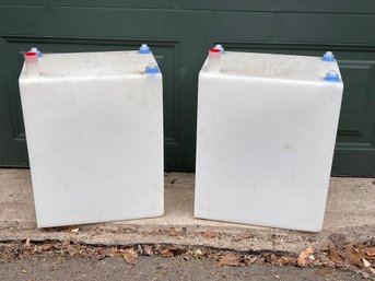 Two LaVanture Products 10 Gallon RV Fresh Water Tanks-T161